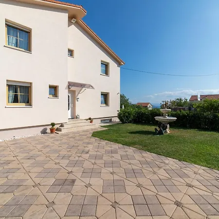 House With A Swimming Pool Kastel Stari, Kastela - 22832 Holiday home Kastel Stari
