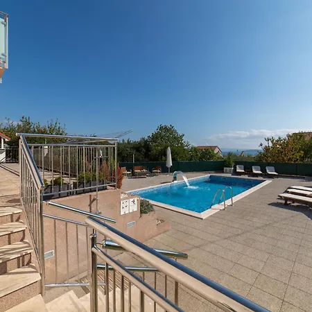 Holiday home House With A Swimming Pool Kastel Stari, Kastela - 22832 *