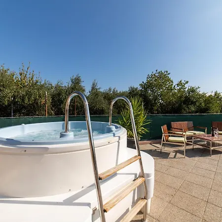 Сasa de vacaciones House With A Swimming Pool Kastel Stari, Kastela - 22832